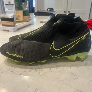 Nike Phantom Vision FG ‘Black Volt’ Men’s Size 10